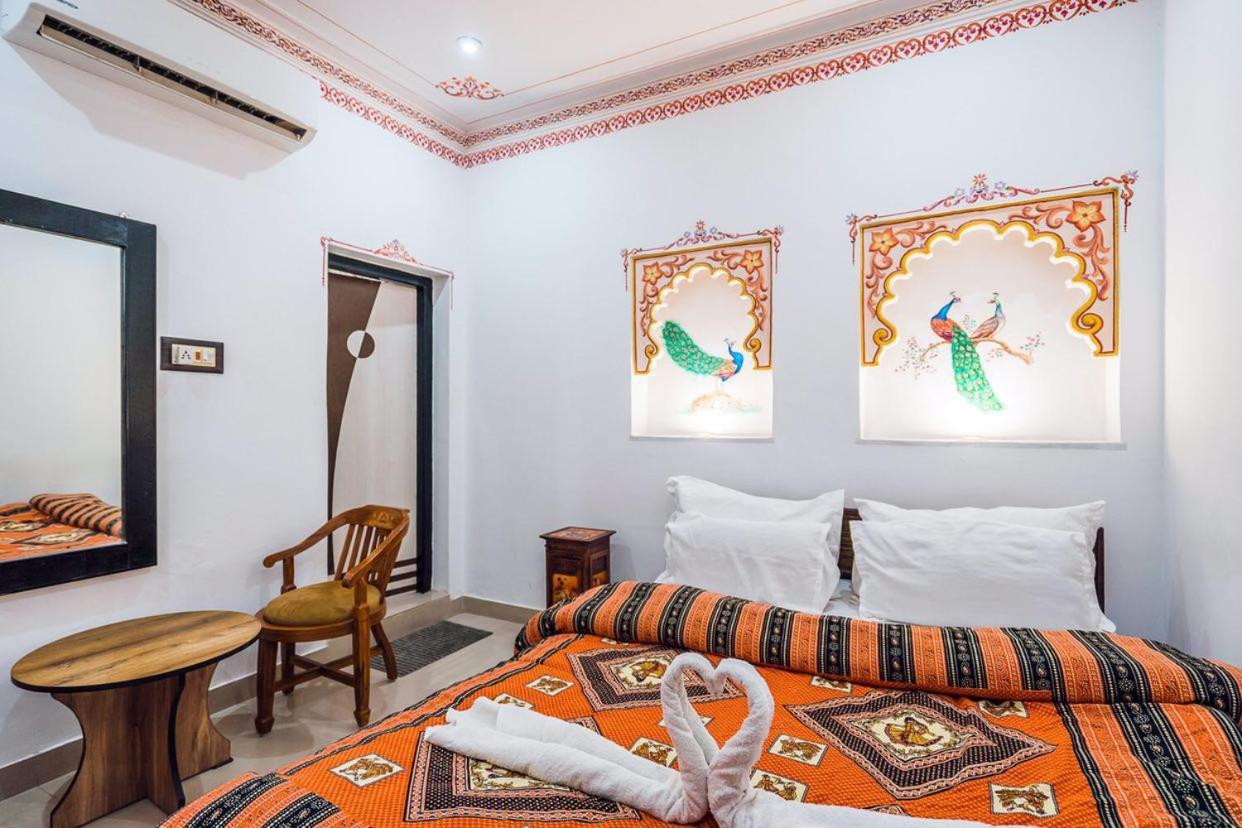 Lassi Guest House Udaipur Luaran gambar