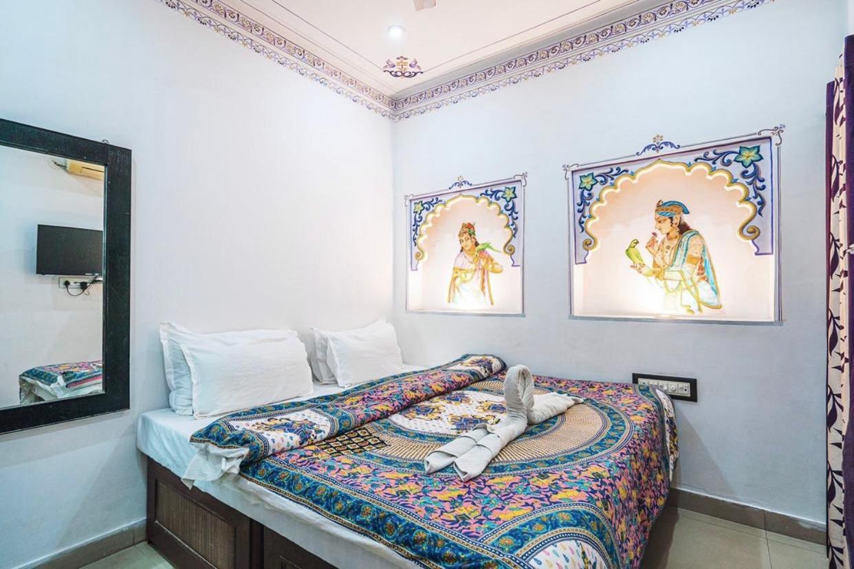 Lassi Guest House Udaipur Luaran gambar