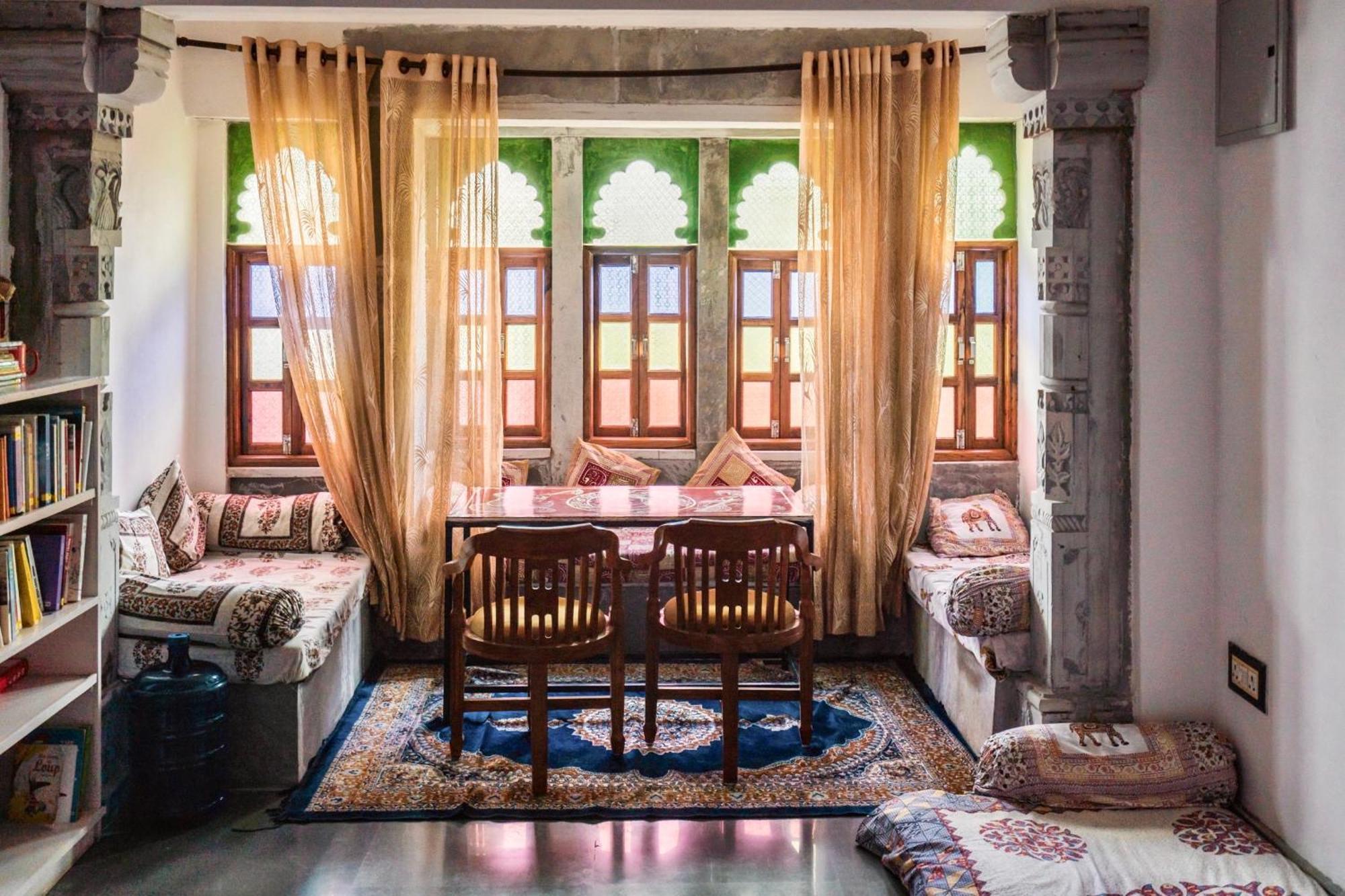 Lassi Guest House Udaipur Luaran gambar